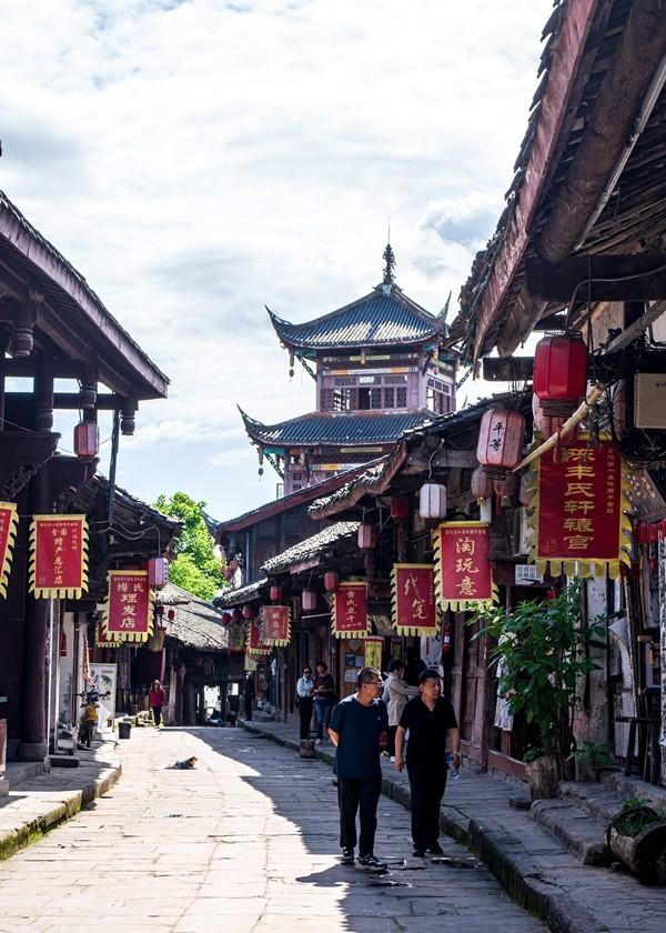 春节“南北互换”旅游成热门、云南多地发布旅游“红黑榜”……本周热点请关注